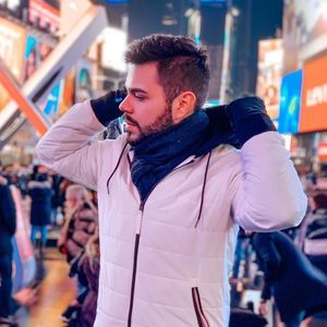 Meet your Posher, Lucas